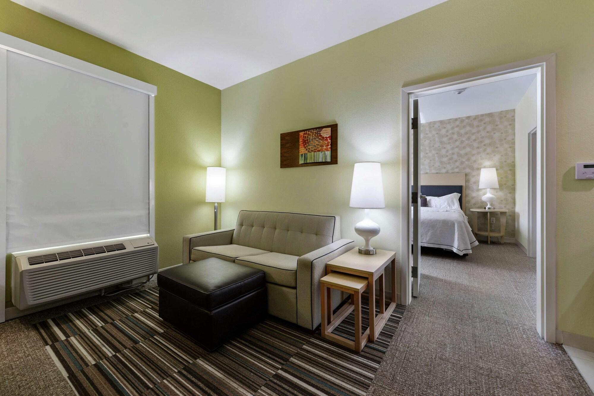 Home2 Suites By Hilton Gulfport I-10 Exterior photo